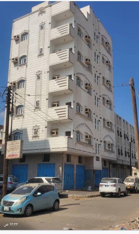  عماره للبيع جديده في الشيخ  عثمان - عدن