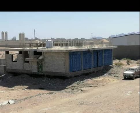 عمارة تجارية سكنية خلف إنماء (عدن) 