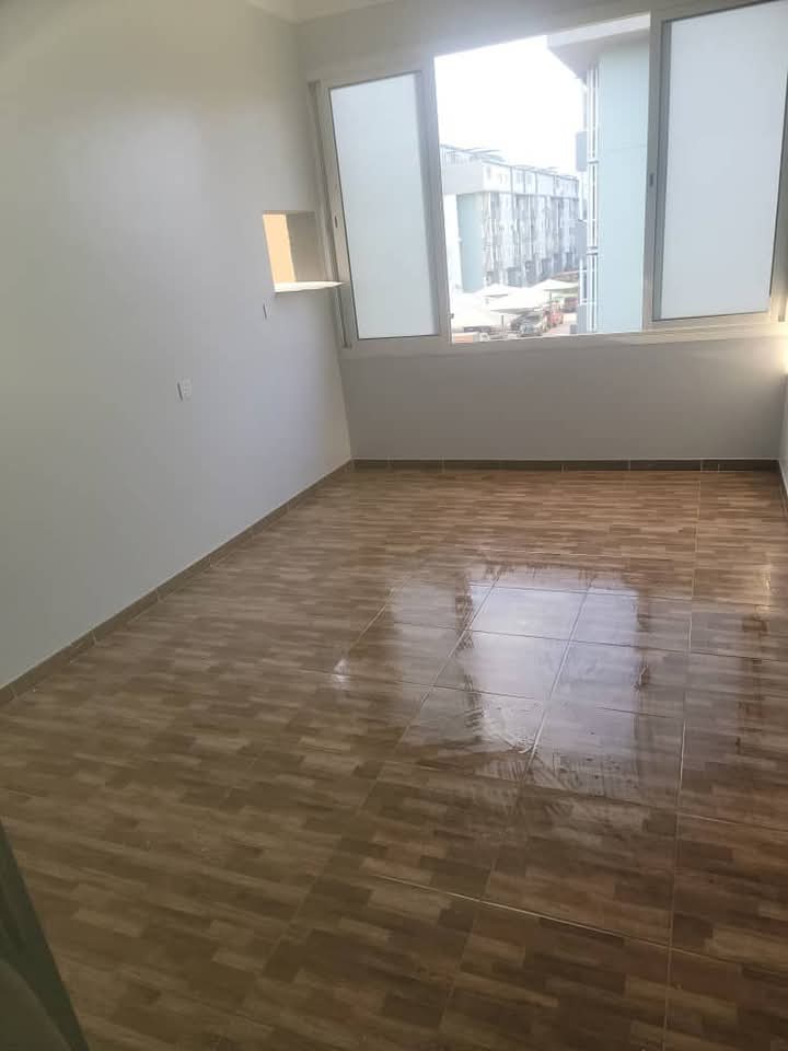 شقة للإيجار في عدن(مدينة الوالي) 