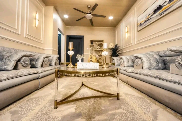 شقق مفروشه للايجار في عدن حسب الطلب واسعار مناسبه وخدمات 24ساعه متوفرة 